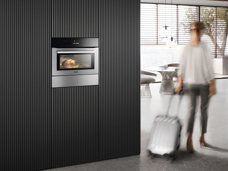 Horno compacto con microondas